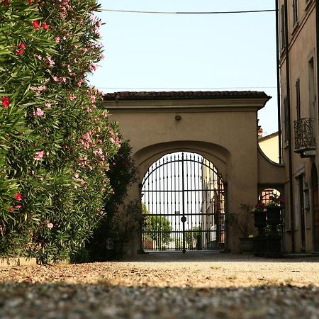 Antica Dimora Conti Custoza Bed and Breakfast Roverbella Εξωτερικό φωτογραφία