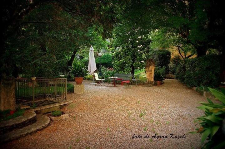 Antica Dimora Conti Custoza Bed and Breakfast Roverbella Εξωτερικό φωτογραφία