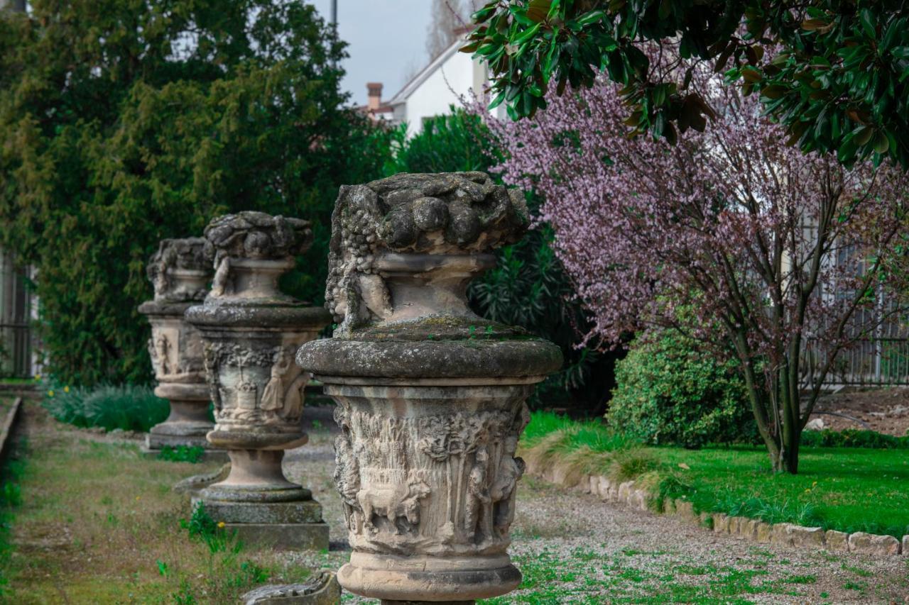 Antica Dimora Conti Custoza Bed and Breakfast Roverbella Εξωτερικό φωτογραφία